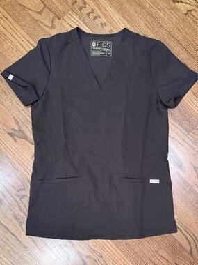 Figs "Casma" Three-Pocket Scrub Top